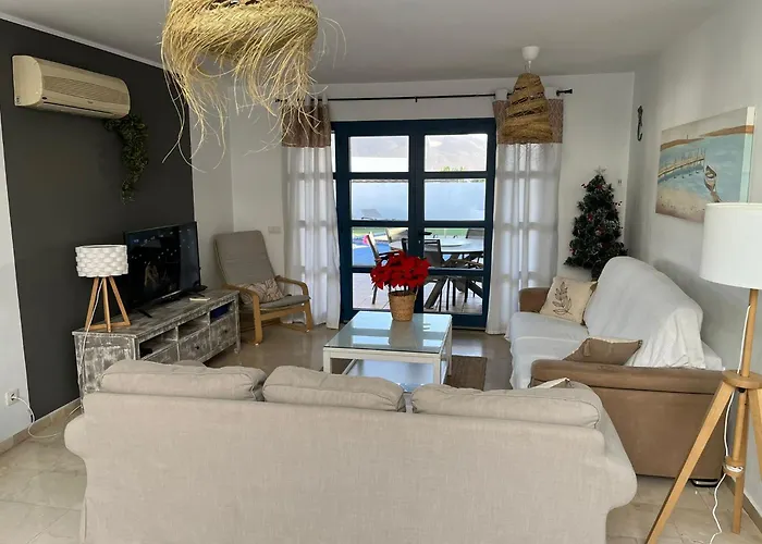 Splendid Casa Nostra, Private Pool, Wifi, Garden Playa Blanca (Lanzarote)