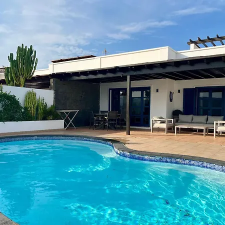 Villa Splendid Casa Nostra, Private Pool, Wifi, Garden Playa Blanca (Lanzarote)