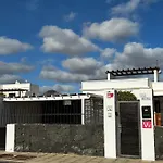 Splendid Casa Nostra, Private Pool, Wifi, Garden Playa Blanca (Lanzarote)