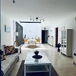 Villa Splendid Casa Nostra, Private Pool, Wifi, Garden *
